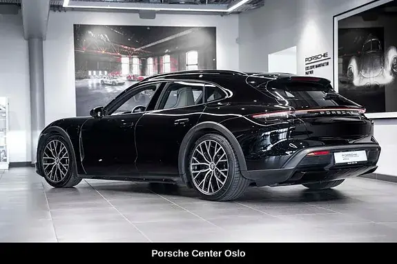 Porsche Taycan 2024 photo 3
