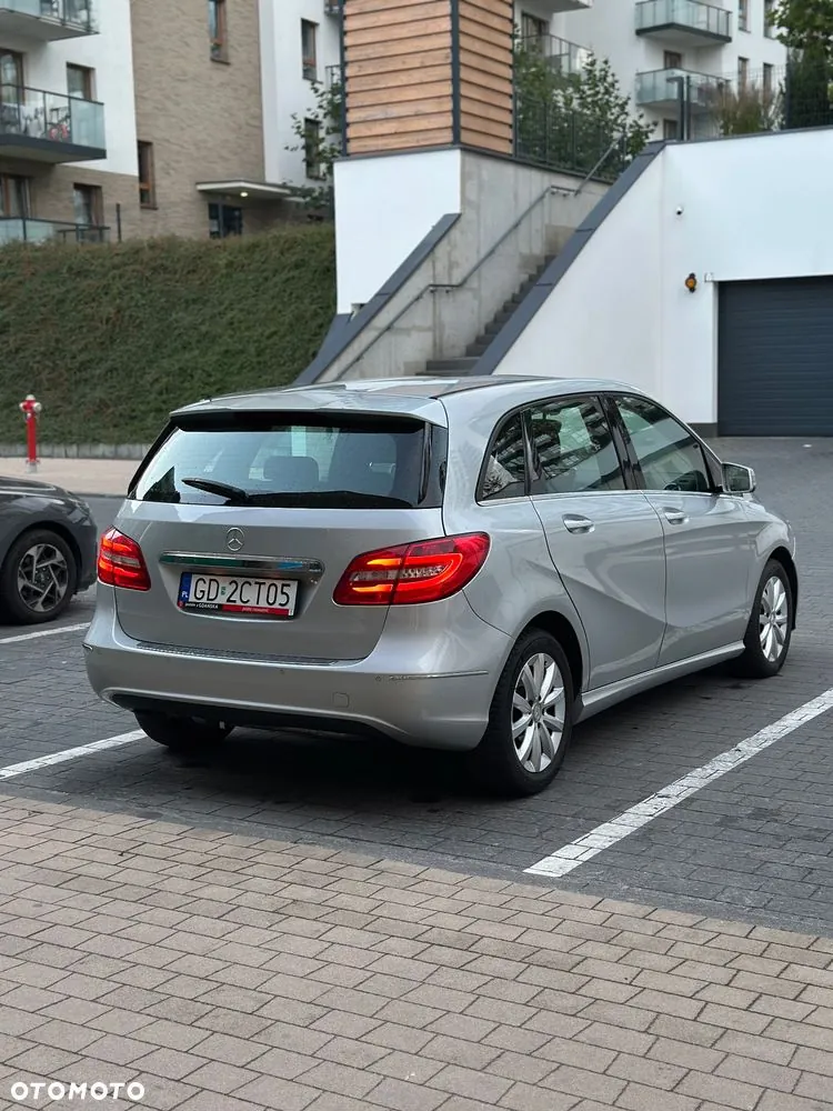 Mercedes-Benz B-Class 2013 photo 4