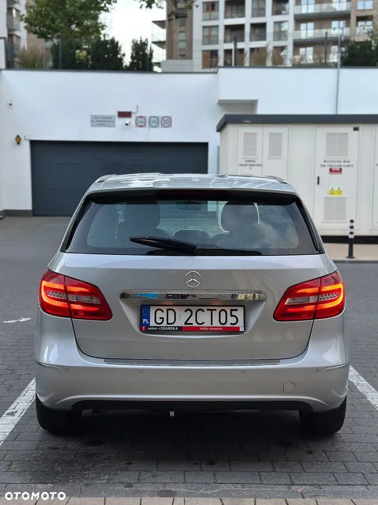 Mercedes-Benz B-Class 2013 photo 5