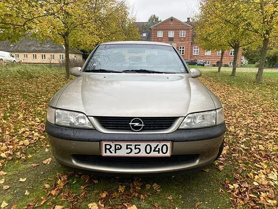 Opel Vectra 1995 photo 3