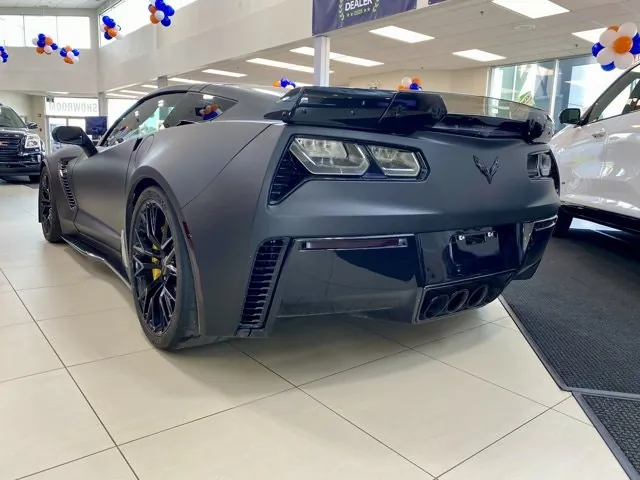 Chevrolet Corvette 2016 photo 2