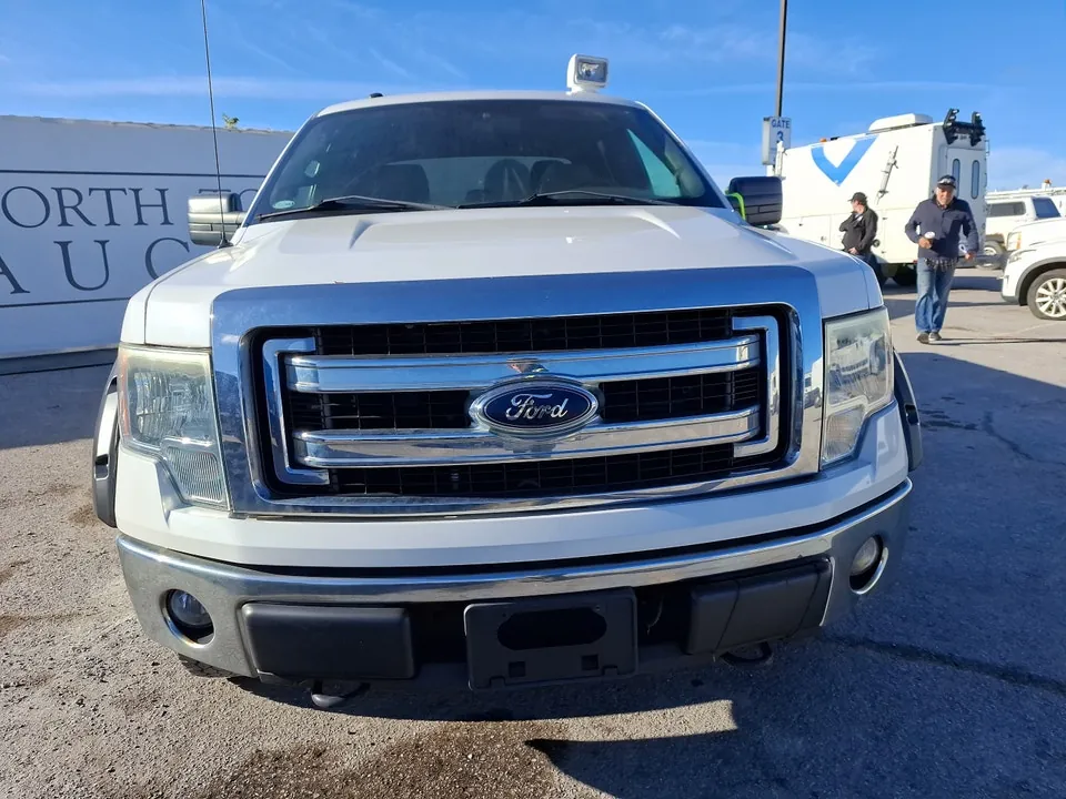 Ford F-150 2014 photo 2
