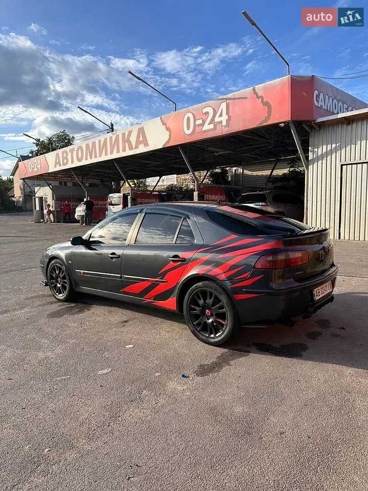 Renault Laguna 2001 photo 2