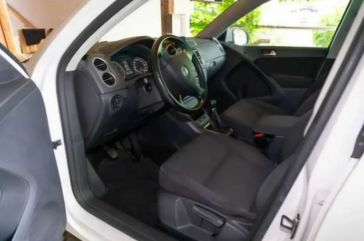 Volkswagen Tiguan 2009 photo 3