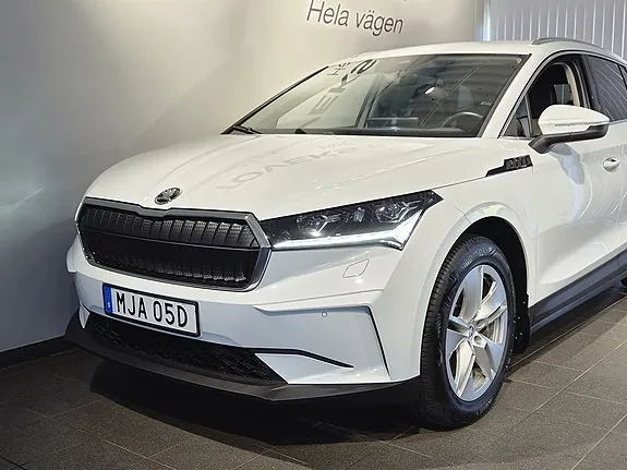 Skoda Enyaq 2023 photo 3