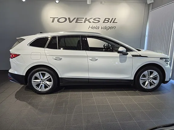 Skoda Enyaq 2023 photo 5