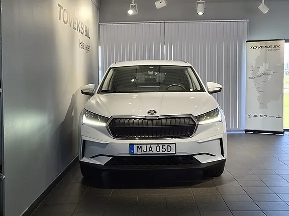 Skoda Enyaq 2023 photo 2