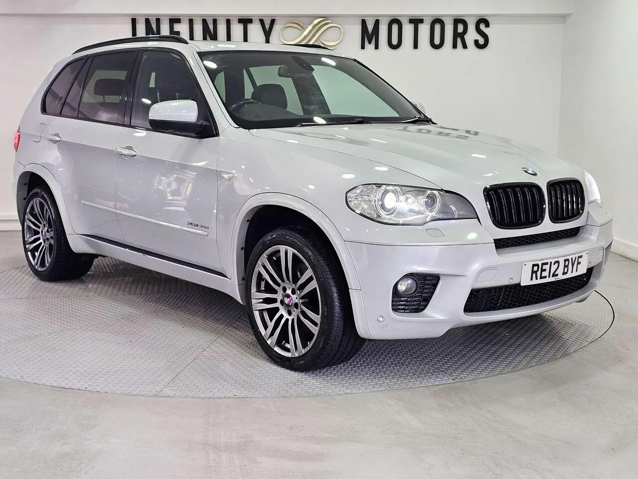 BMW X5 2012 photo 2