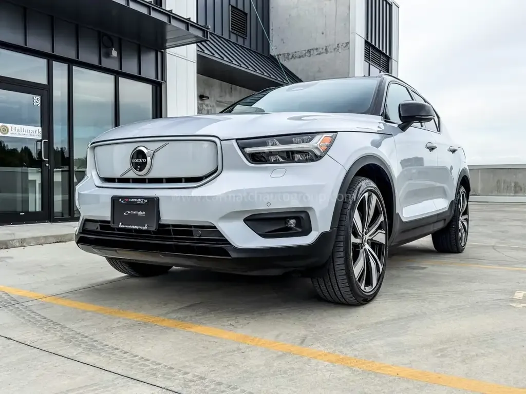 Volvo Xc40 2021 photo 2