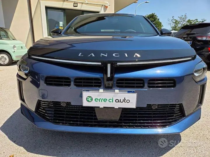 Lancia Ypsilon 2025 photo 5