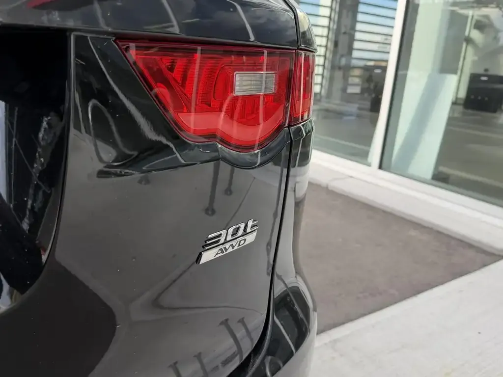 Jaguar F-Pace 2020 photo 5