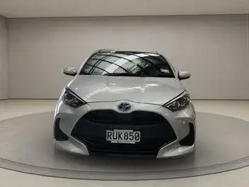 Toyota Yaris 2021 photo 3