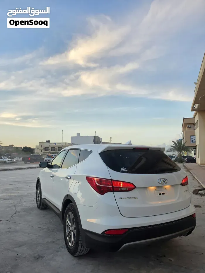 Hyundai Santa Fe 2015 photo 3