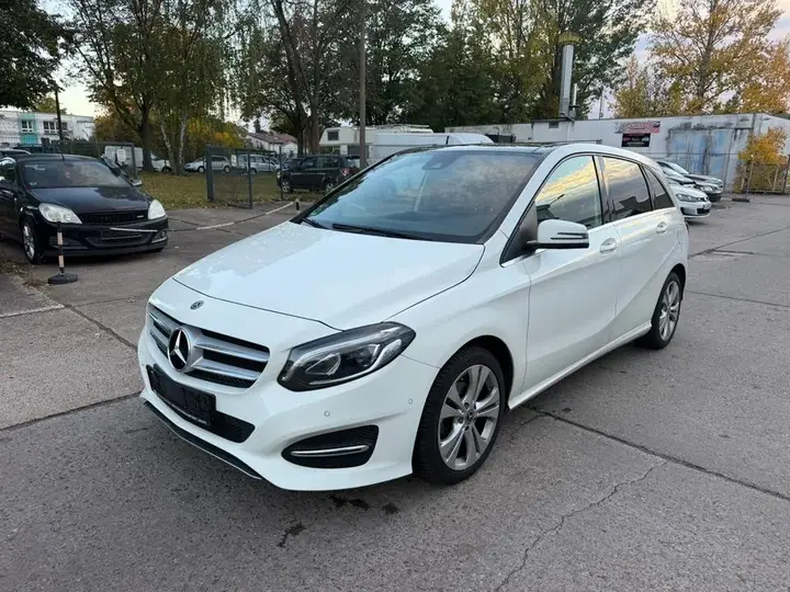 Mercedes-Benz B 180 D