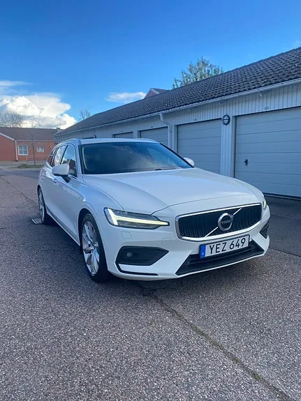 Volvo V60 2019 photo 2