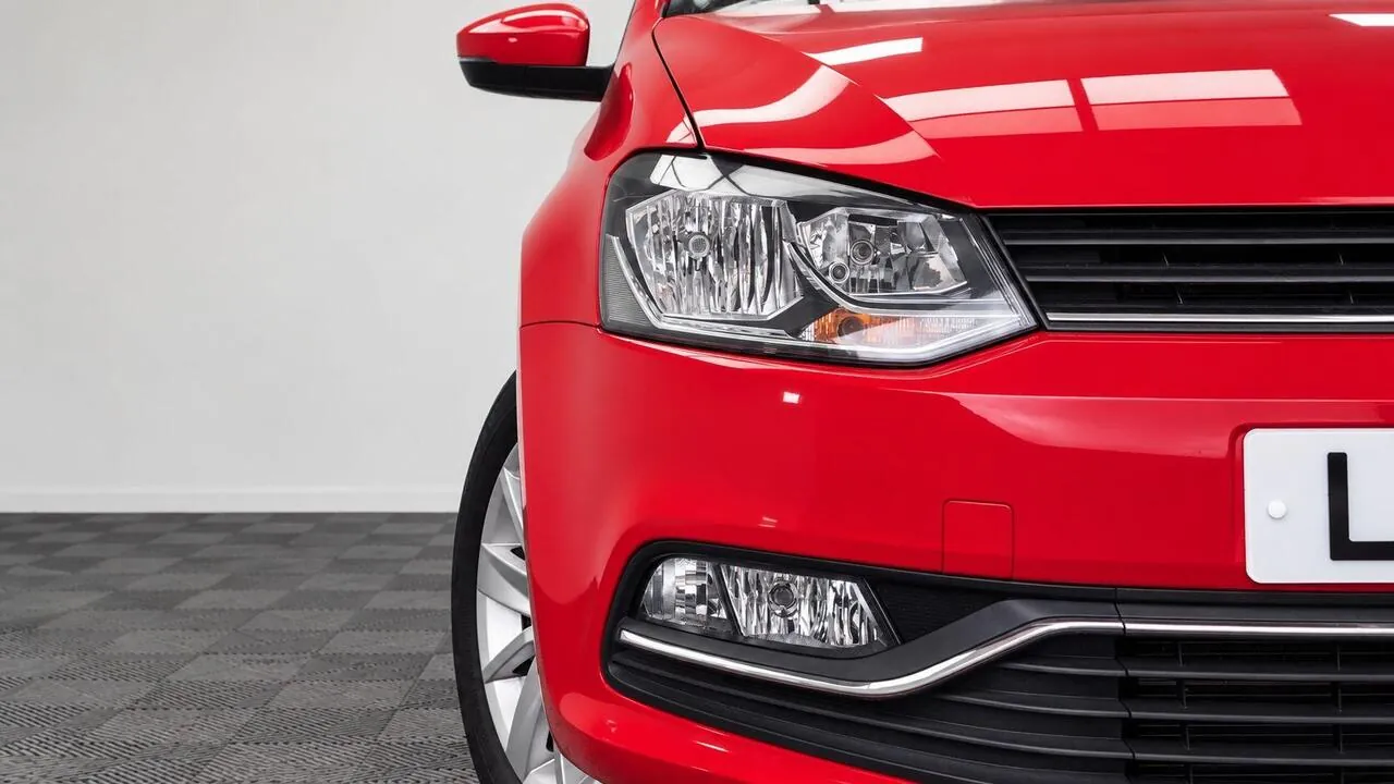 Volkswagen Polo 2015 photo 3