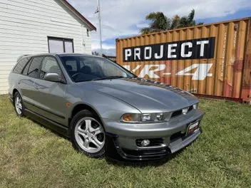 Mitsubishi Legnum 1998 photo 2