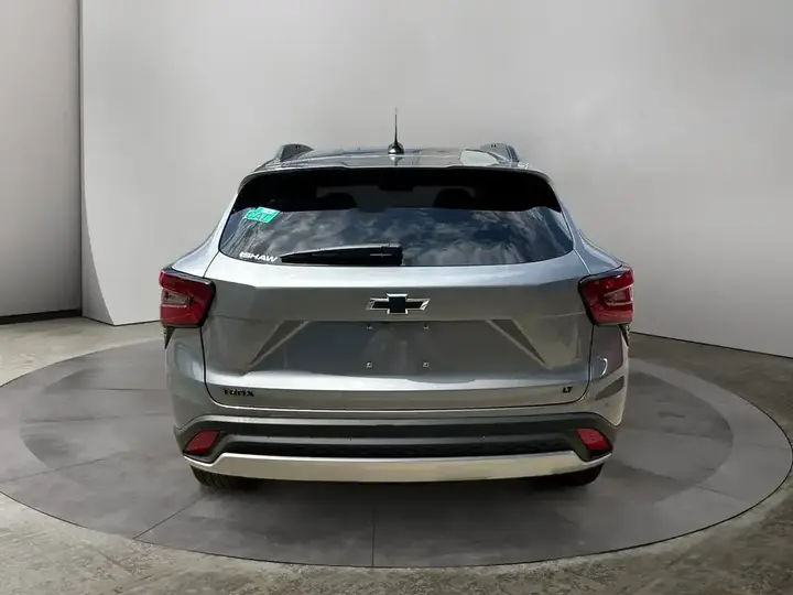 Chevrolet Trax 2026 photo 4