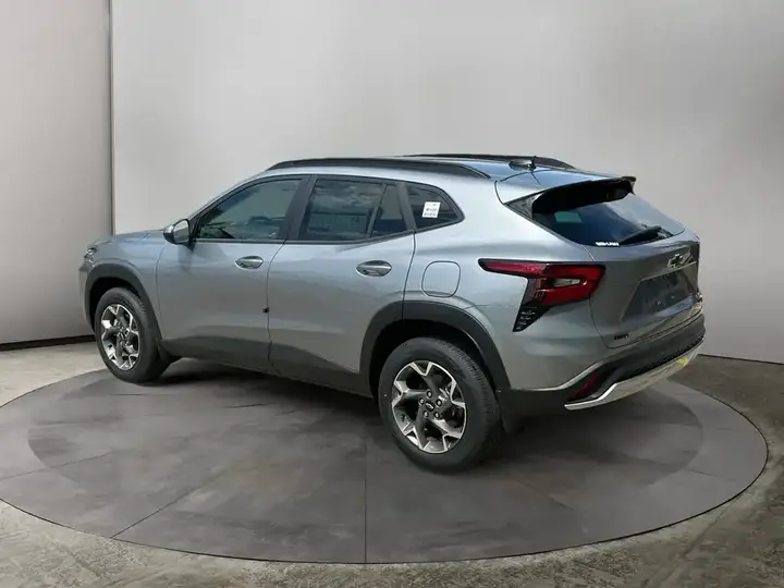 Chevrolet Trax 2026 photo 3