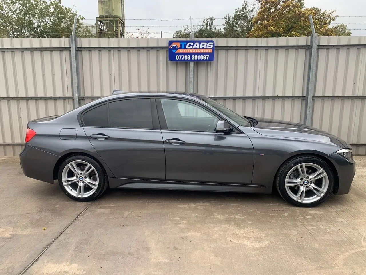BMW 3 Series 2015 photo 5