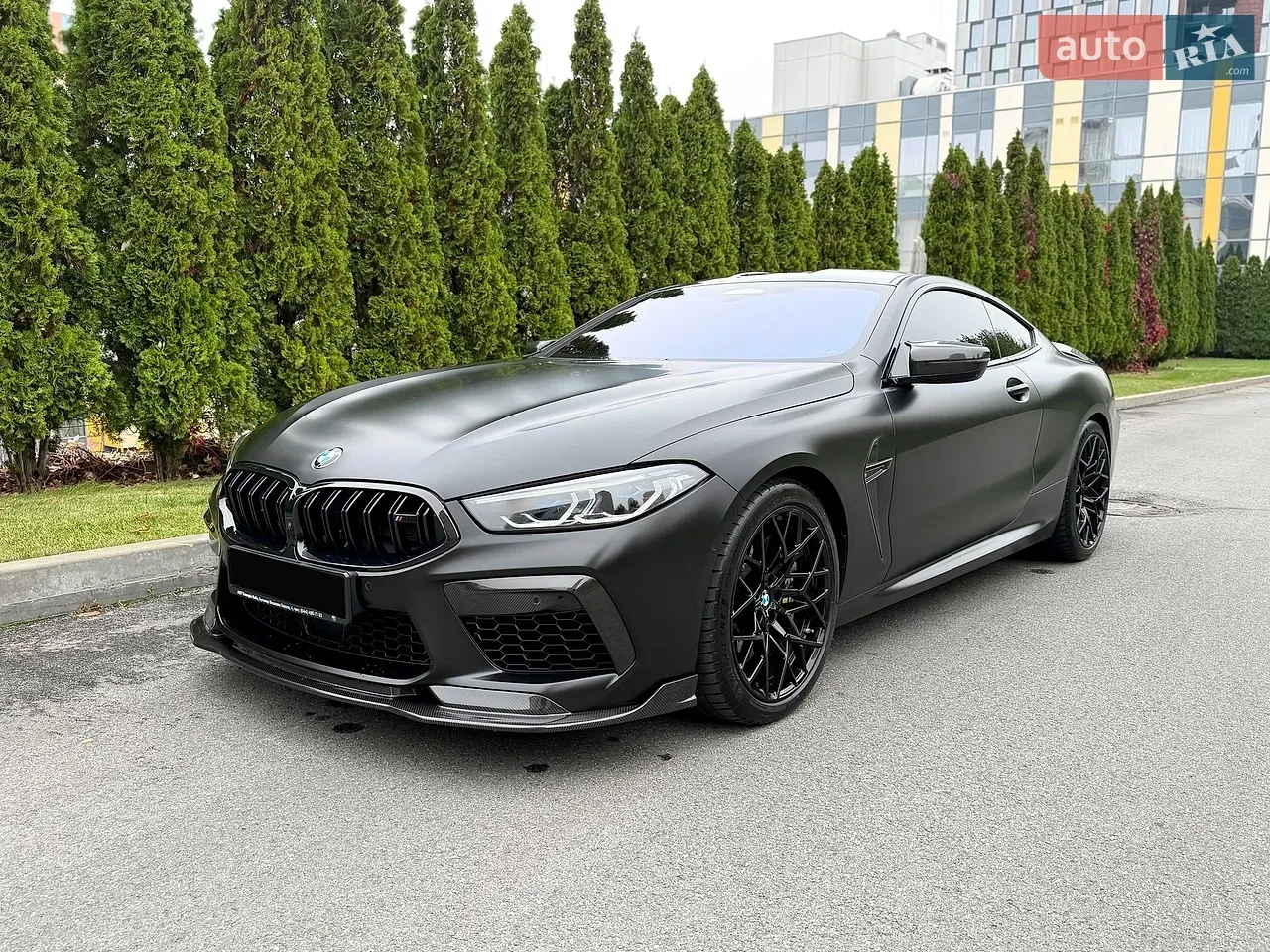 BMW M8