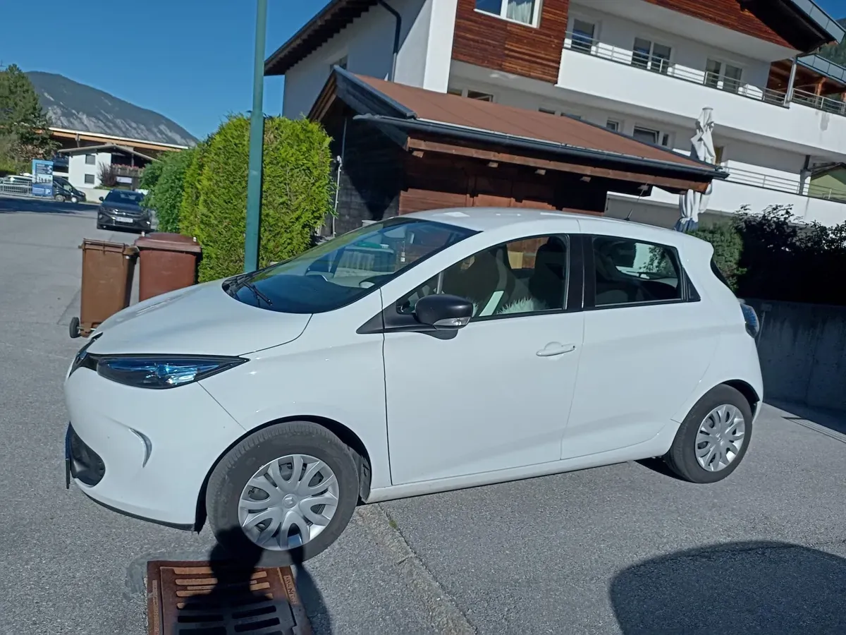 Renault Zoe 2019 photo 3