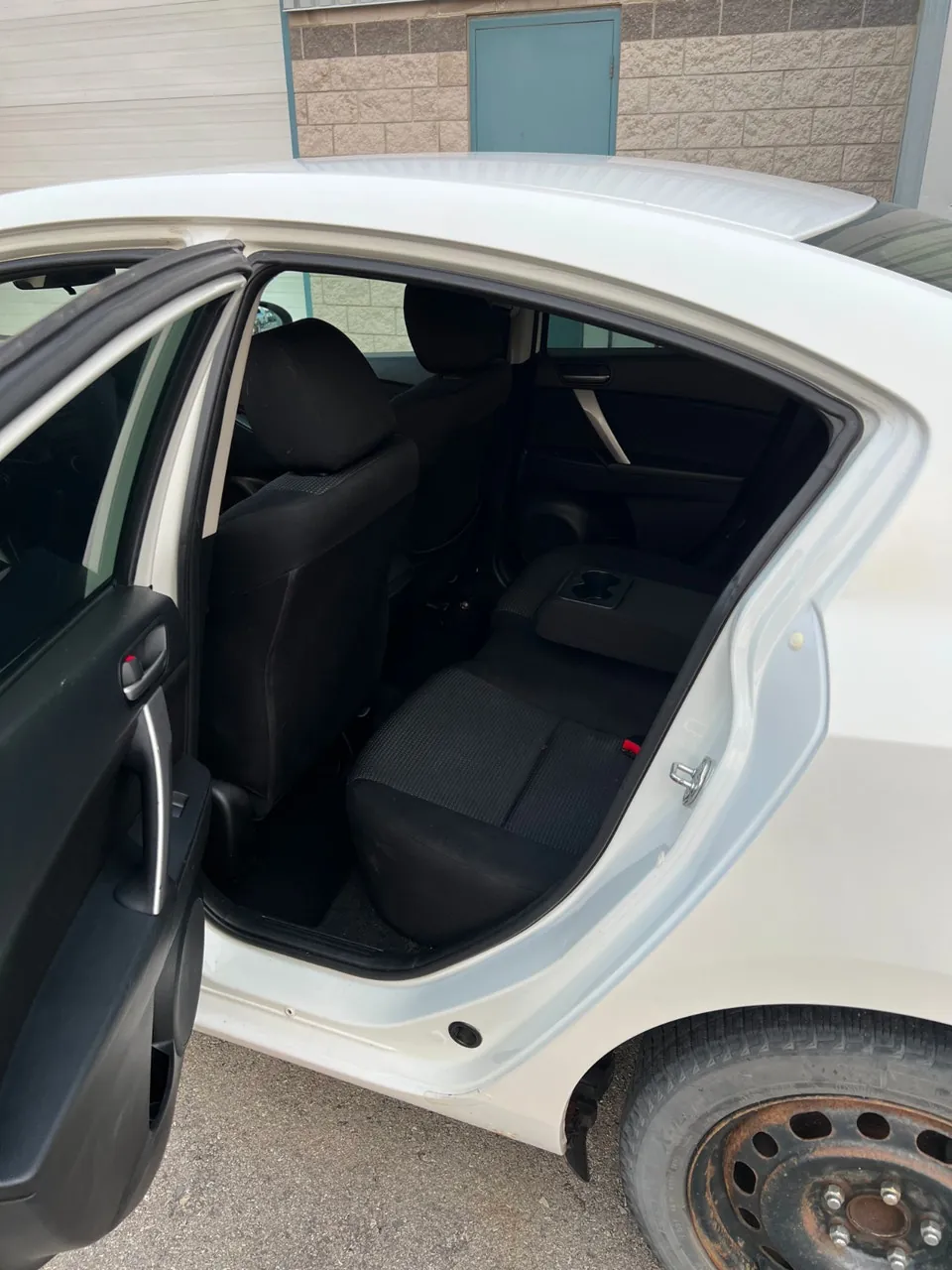 Mazda 3 2012 photo 4