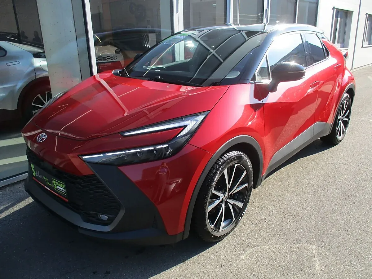 Toyota C-Hr 2026 photo 2