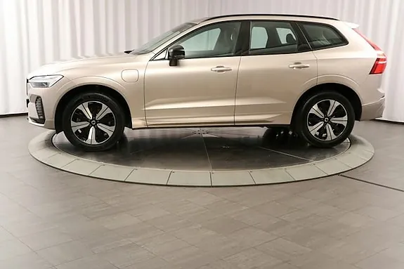 Volvo Xc60 2025 photo 2