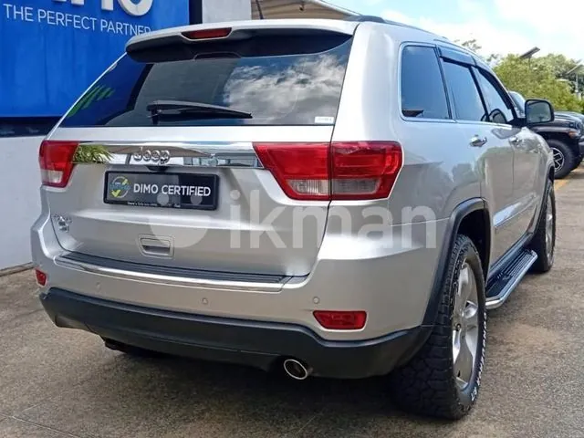 Jeep Grand Cherokee 2011 photo 3