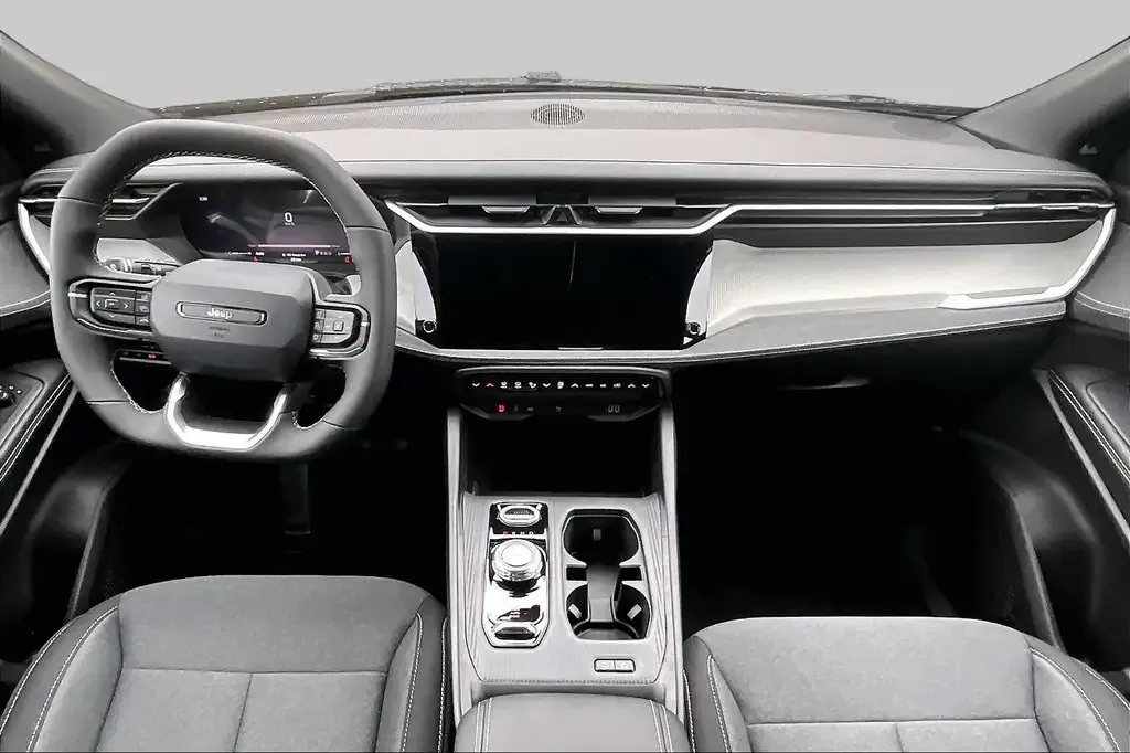 Jeep Cherokee 2026 photo 5