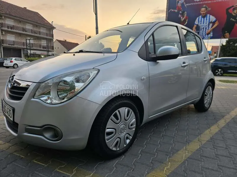 Opel Agila 2009 photo 2