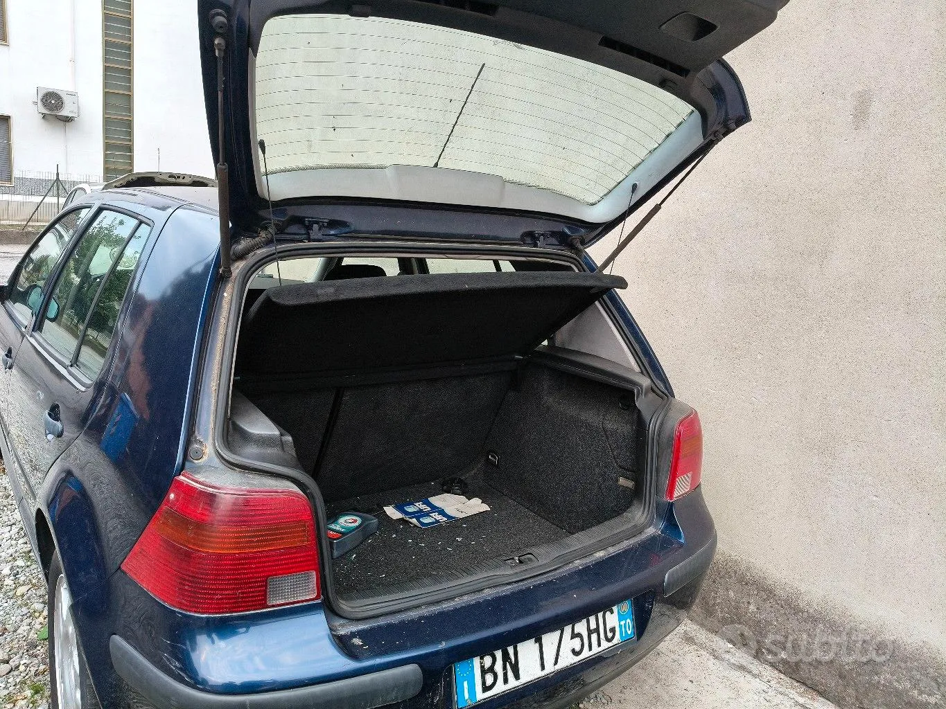 Volkswagen Golf 2000 photo 3