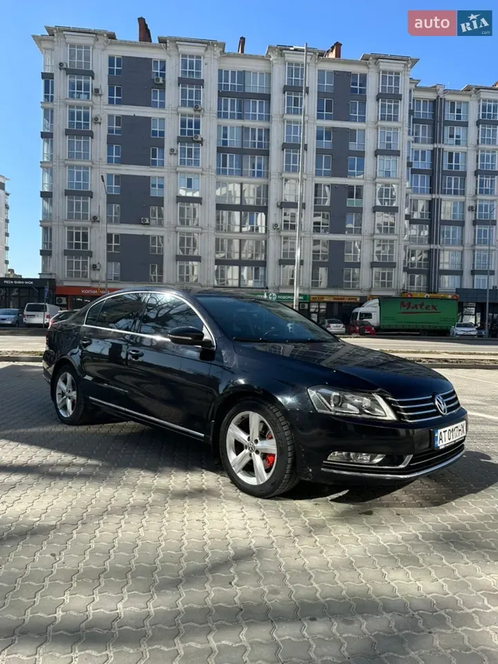 Volkswagen Passat 2011 photo 2