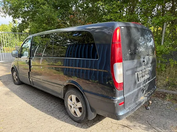 Mercedes-Benz Viano 2004 photo 2
