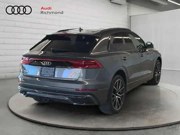 Audi Q8 2023 photo 5