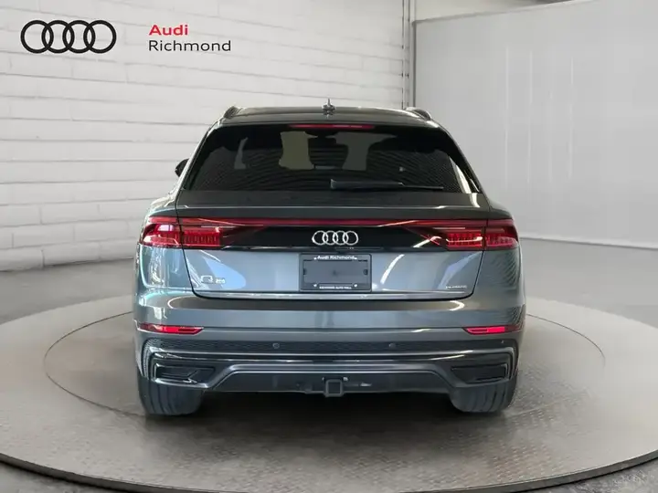 Audi Q8 2023 photo 4