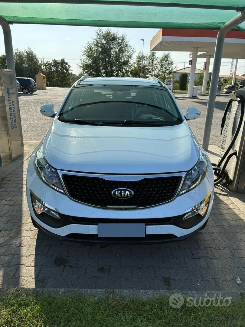 Kia Sportage 2015 photo 2