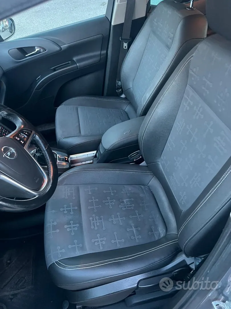 Opel Meriva 2012 photo 4
