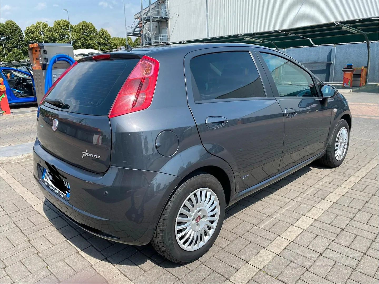 Fiat Grande Punto 2007 photo 3