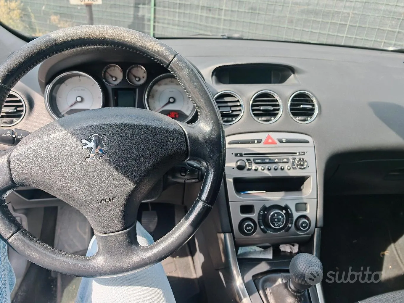 Peugeot 308 2010 photo 5