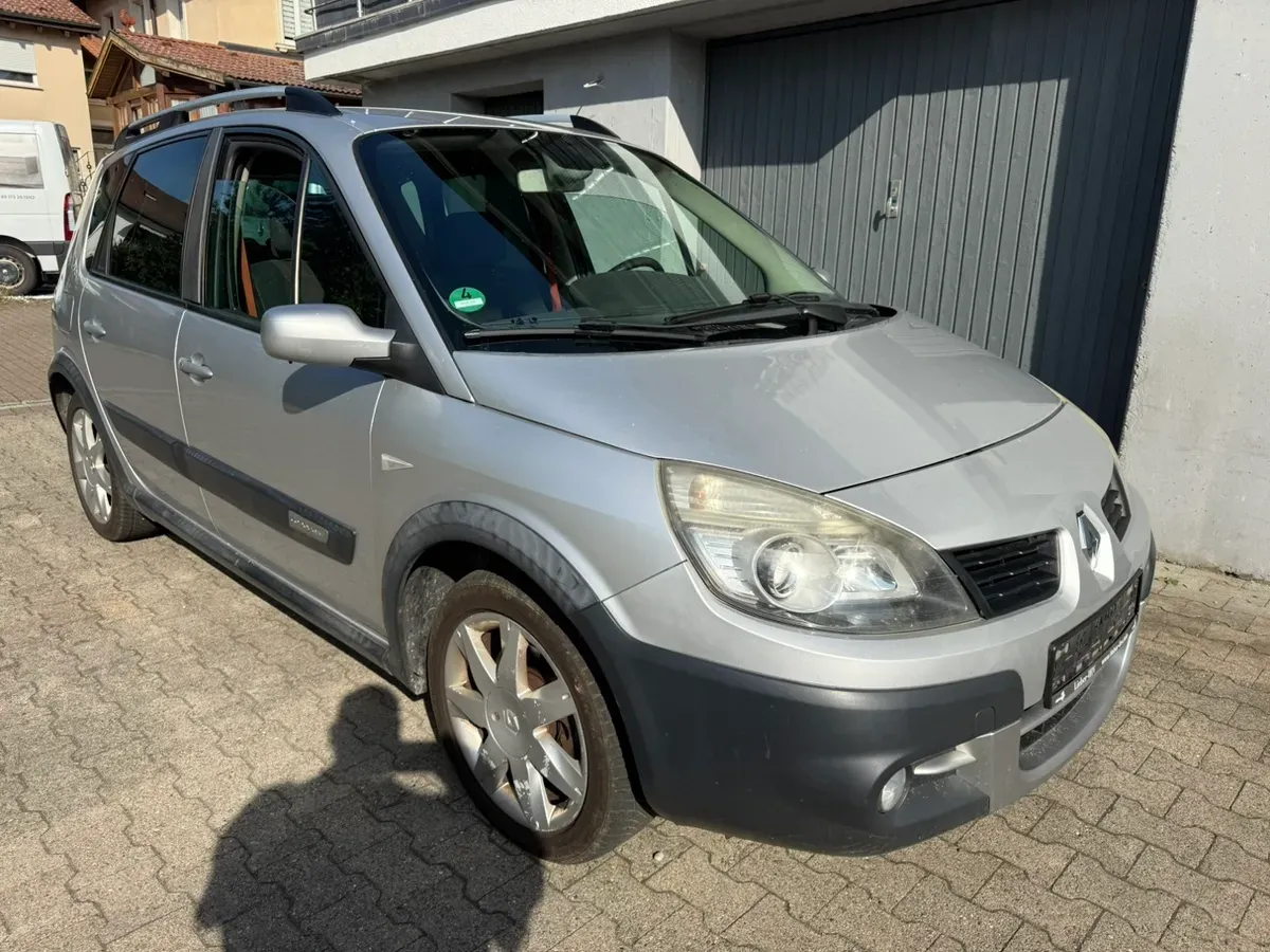 Renault Scenic 2008 photo 2