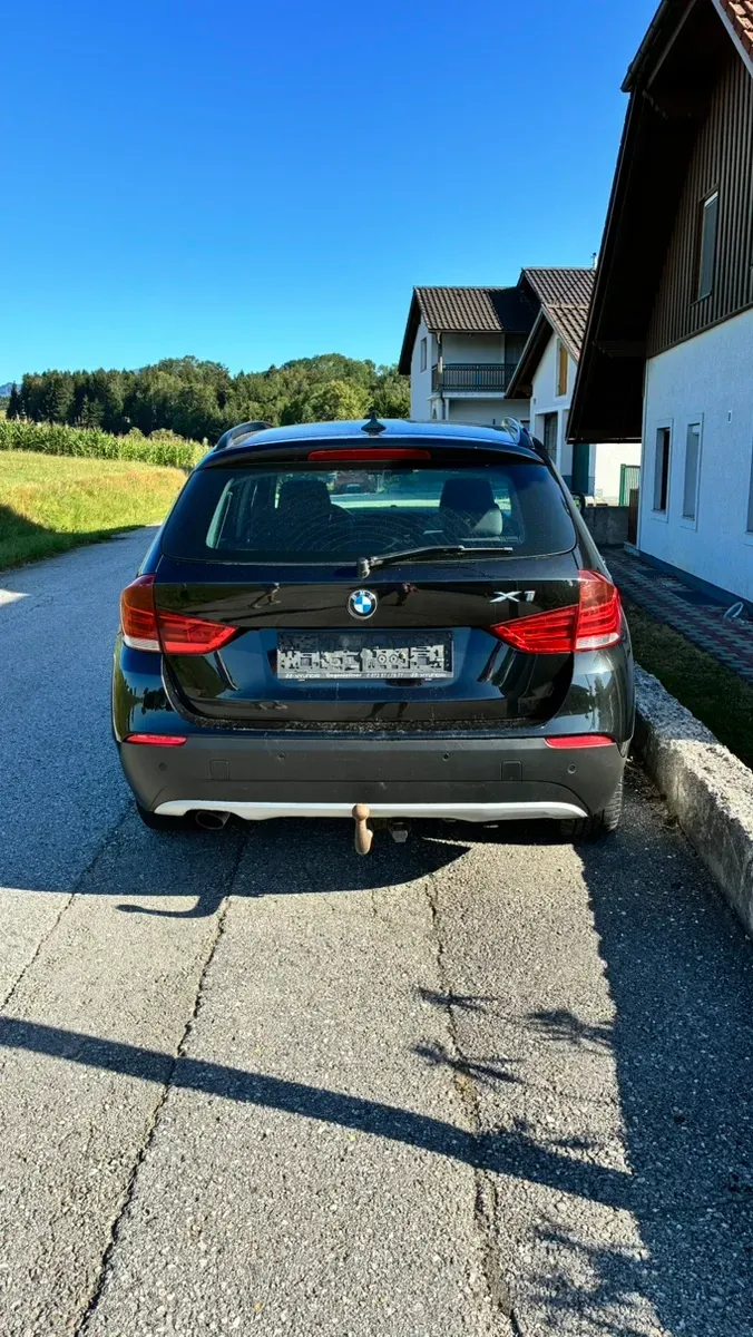 BMW X1 2011 photo 3
