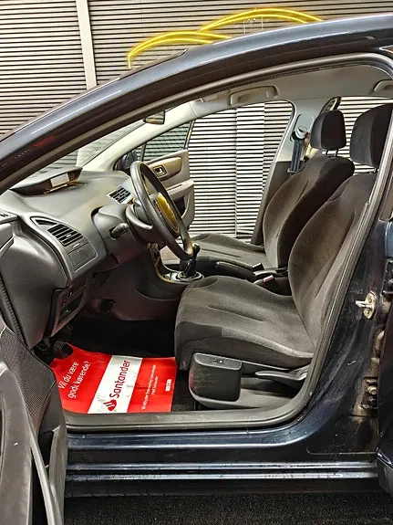 Citroen C4 2010 photo 5