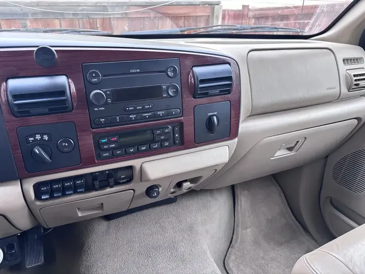 Ford F350 2005 photo 3