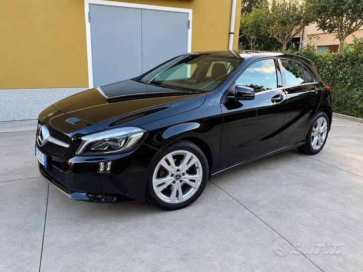 Mercedes-Benz A-Class 2017 photo 2
