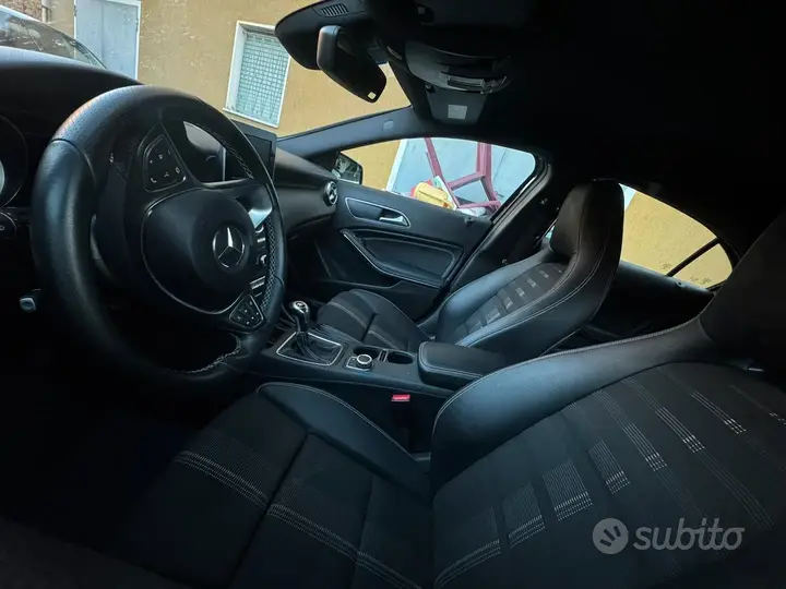 Mercedes-Benz A-Class 2017 photo 5