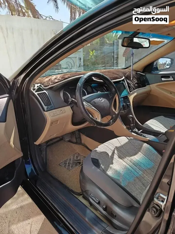 Hyundai Sonata 2014 photo 2