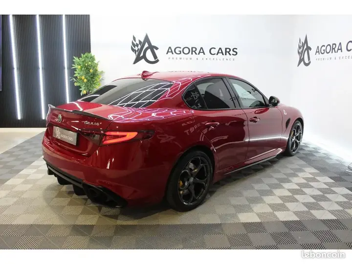 Alfa Romeo Giulia 2016 photo 3