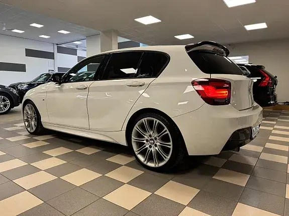 BMW 116I 2015 photo 4